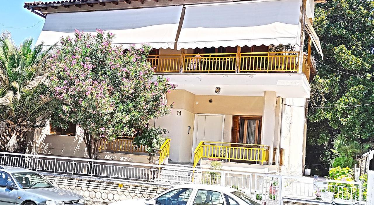 Garden House Katerini Apartment ภายนอก รูปภาพ